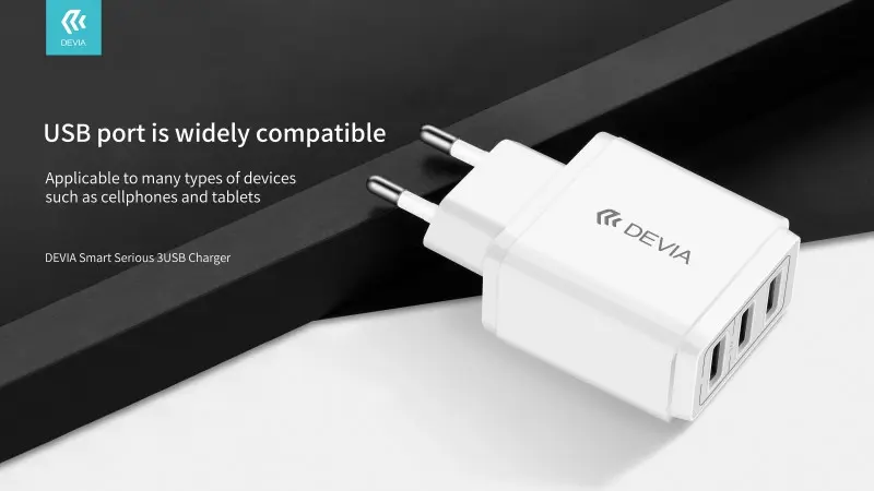 Alimentatore da muro Devia con tre uscite USB 3.4 Amper DECHG3460W