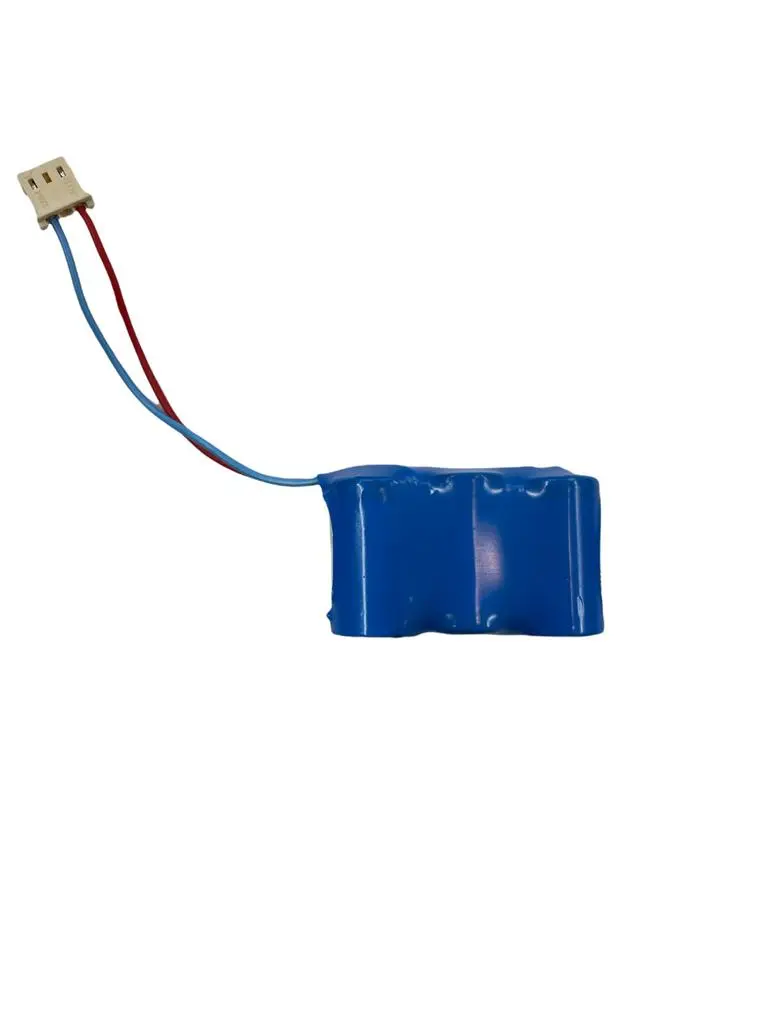 Assemblato 3 x CR2 9 volt litio