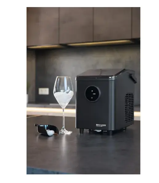BEEZER IceCube mini macchina per fare il ghiaccio