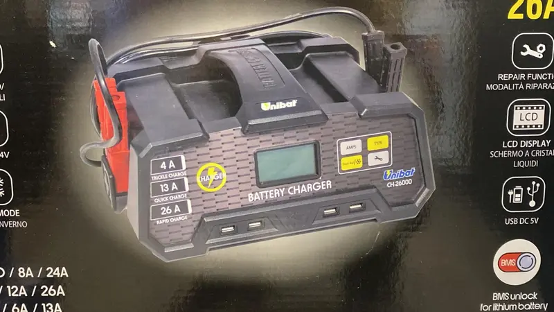 Caricabatterie ch-26000 unibat