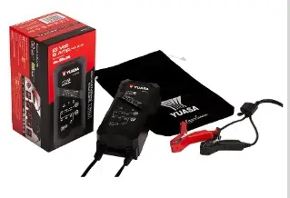 Caricabt yuasa 12 V 6 Ah