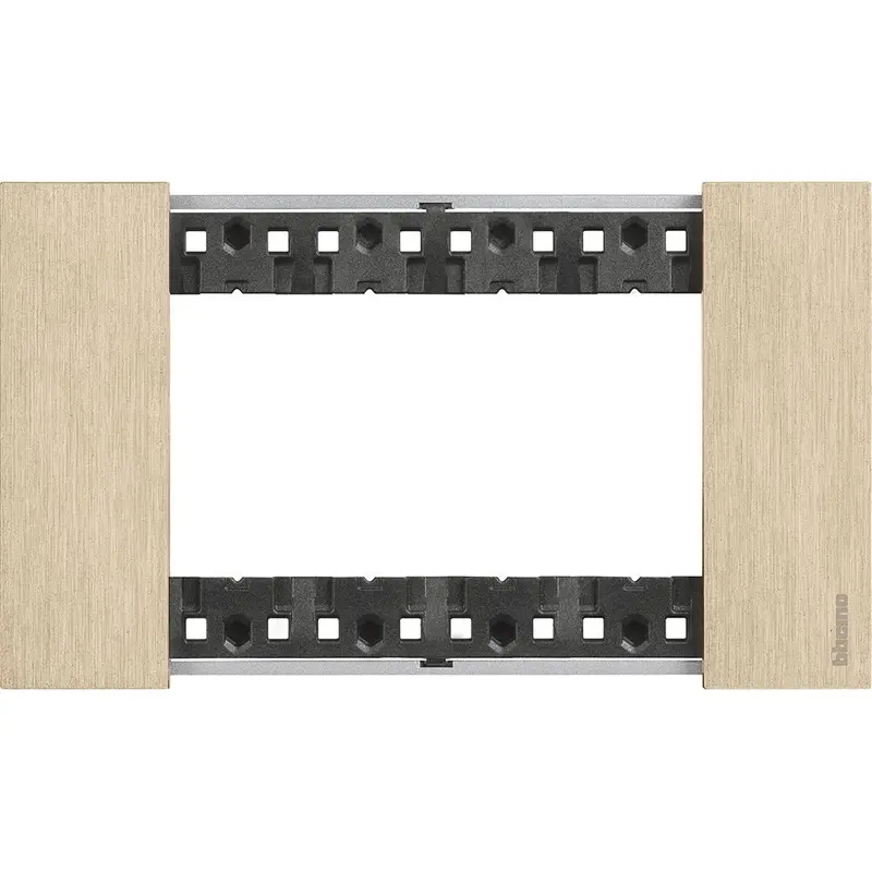 Placca Living Now 4 moduli - oro - materiale