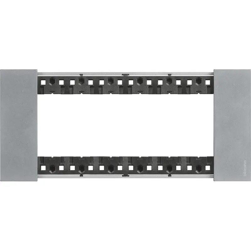 Placca Living Now 6 moduli - moon - materiale