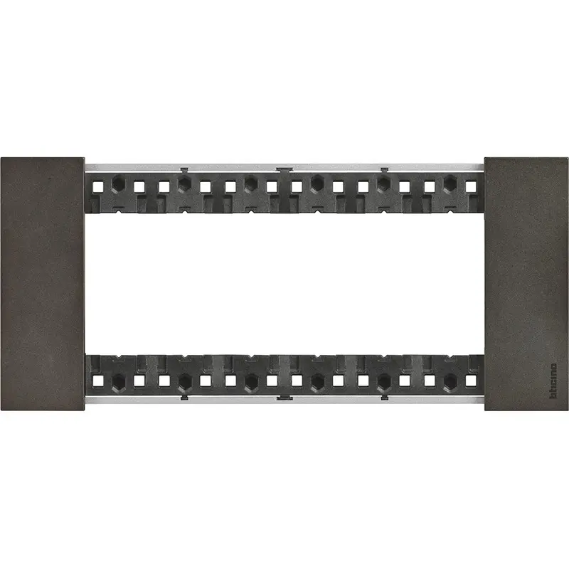 Placca Living Now 6 moduli - space - materiale