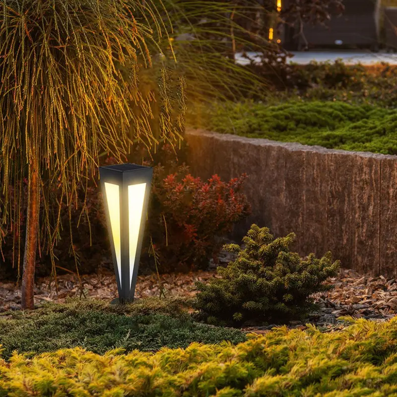 V-TAC Piantana Solare LED da Giardino 2W 635cm con Telecomando Colore Nero 3000K IP65 23350